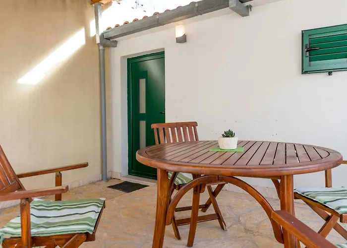 Jase Appartamento Milna (Brac)